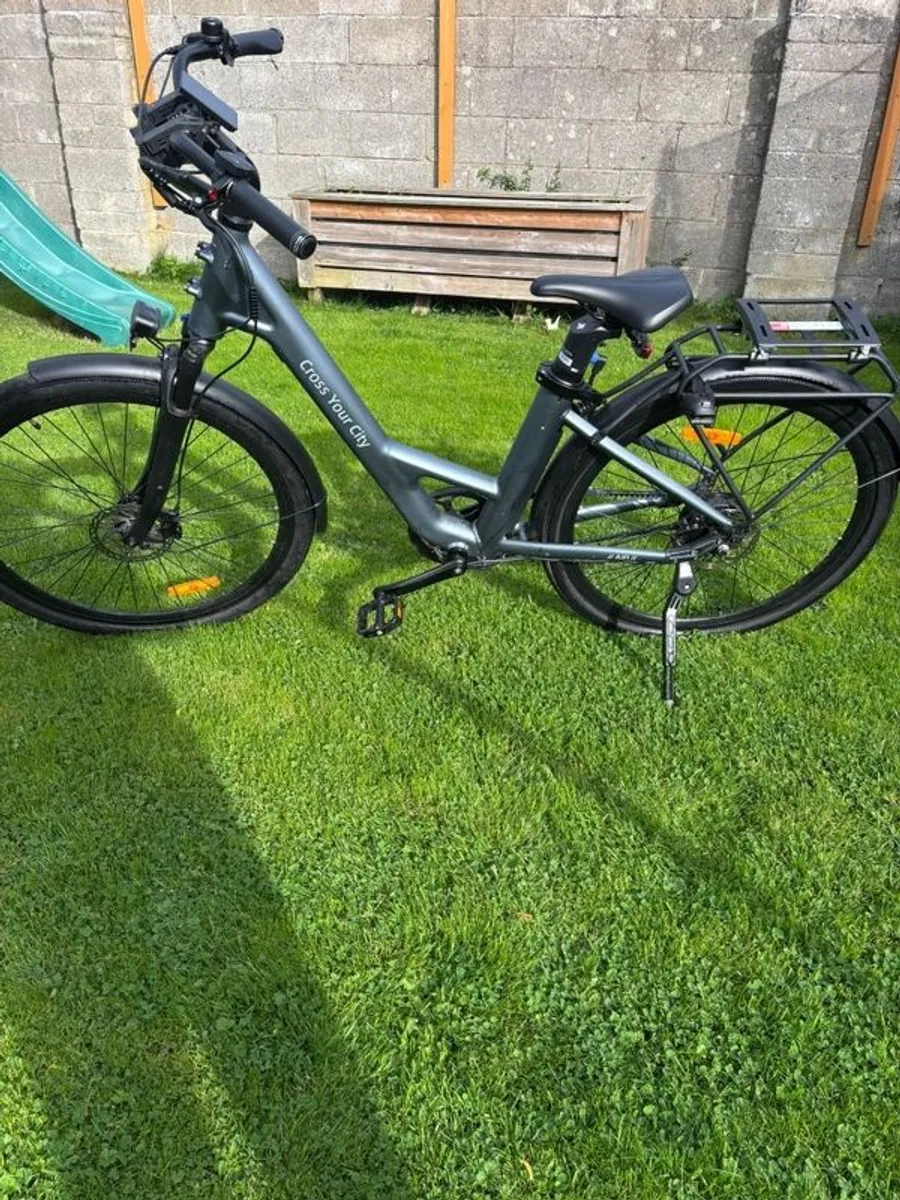 ADO Air 28in Pro electric bike - Image 1