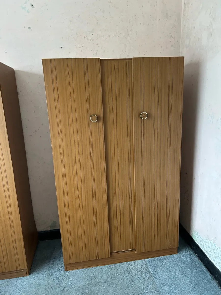 Free furniture - Image 2