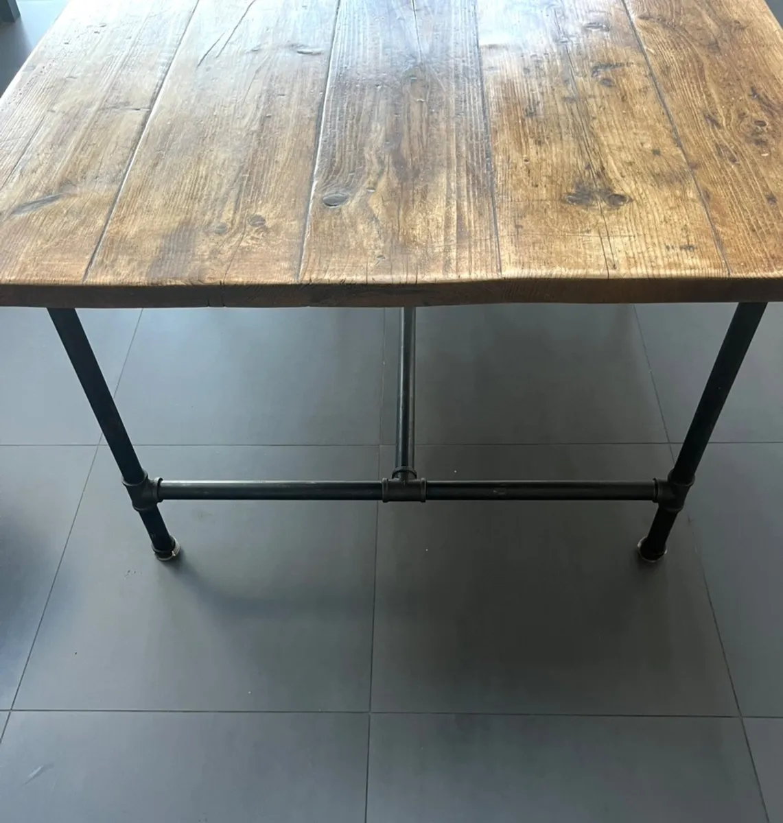 Dining Table - Image 3