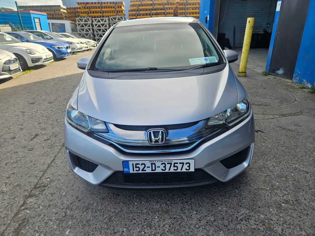 2015 Honda Fit Hybrid Automatic - Image 2