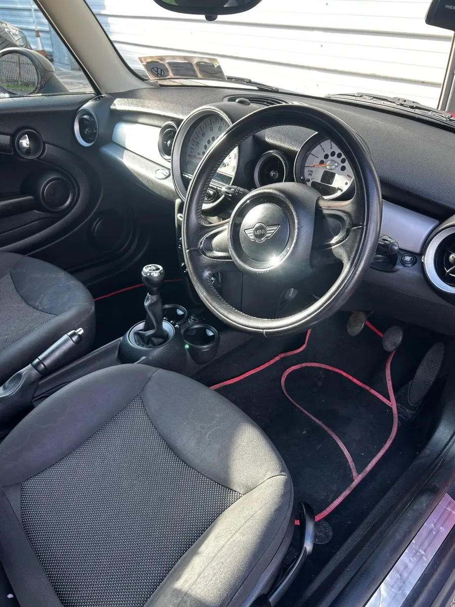 Mini One 2011 - Image 2