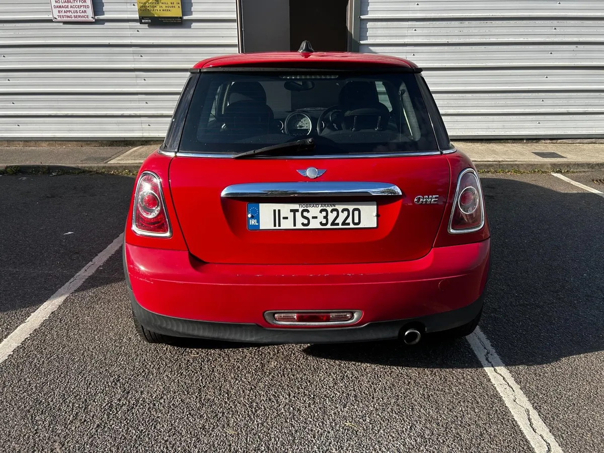 Mini One 2011 - Image 4