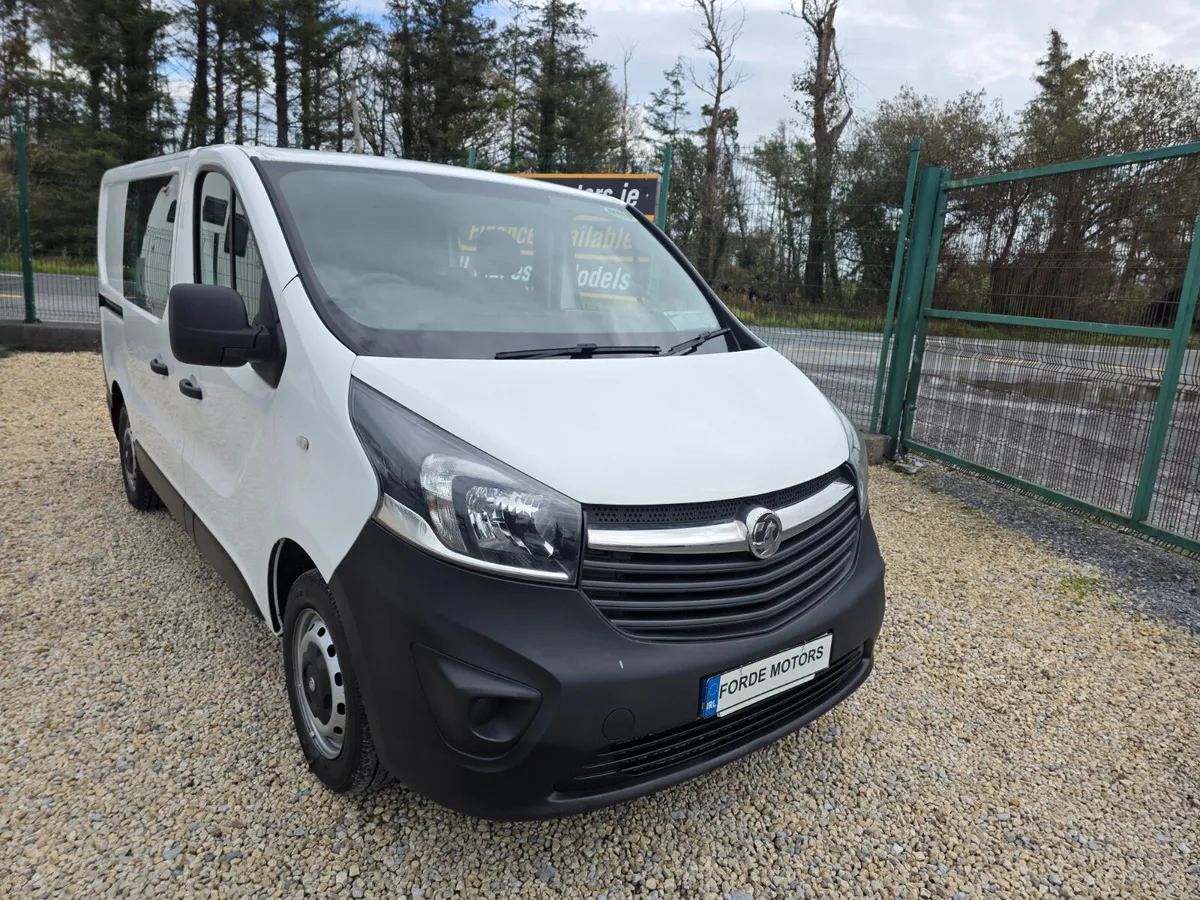 Vauxhall Vivaro Crewcab  2018 - Image 1