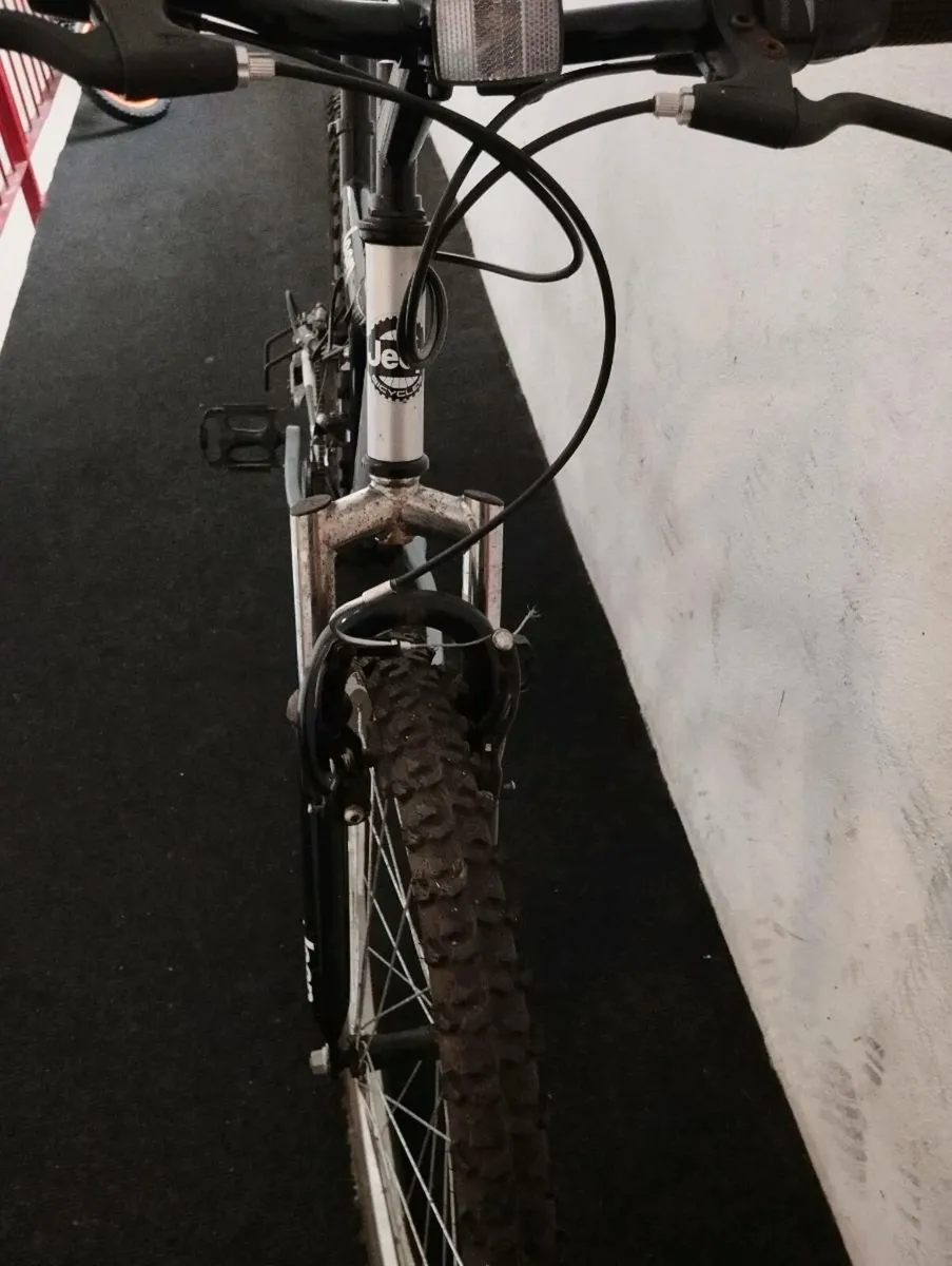 Adults 26inch bike - Image 4