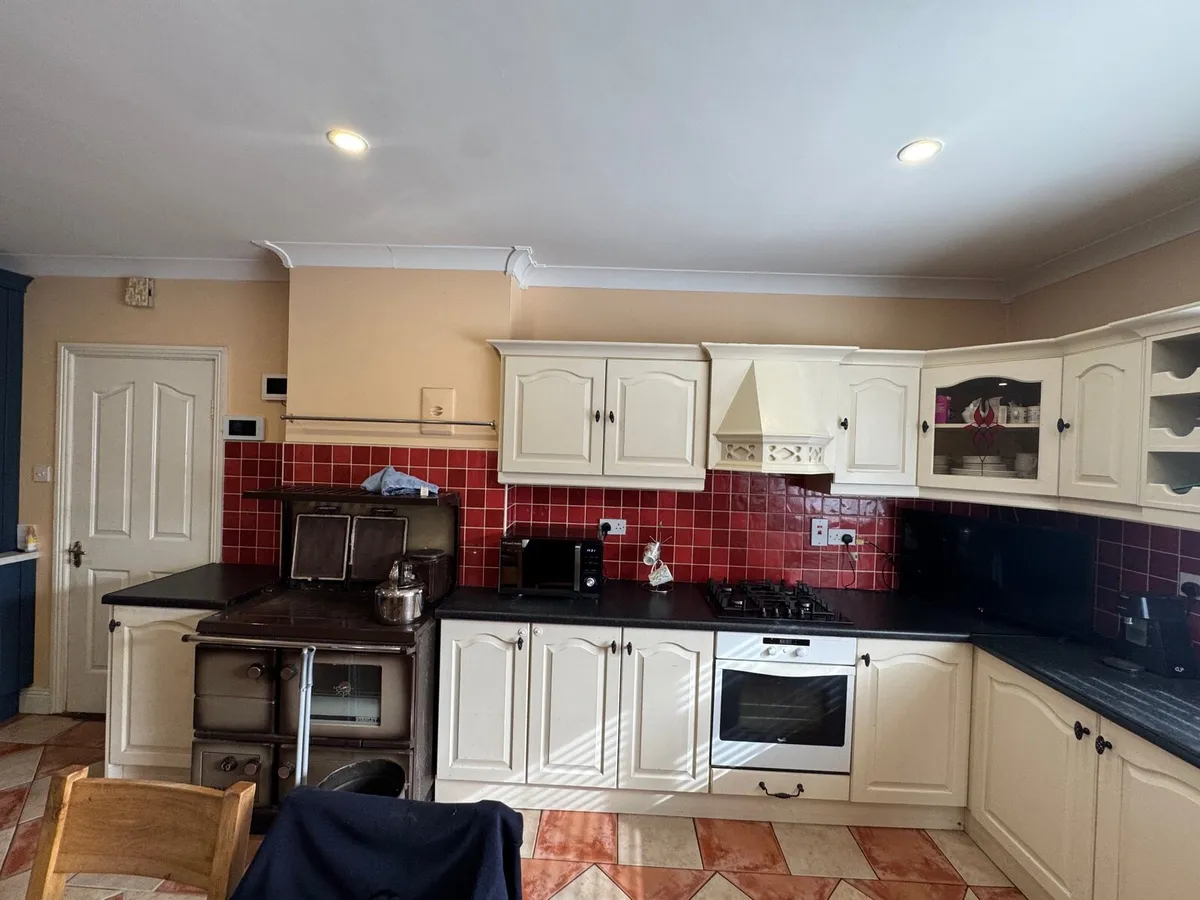 Kitchen - Image 2