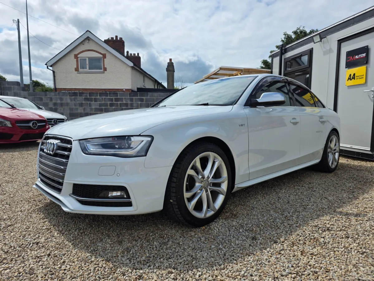 Audi S4 3.0 TFSI S TRONIC QUATTRO - Image 3