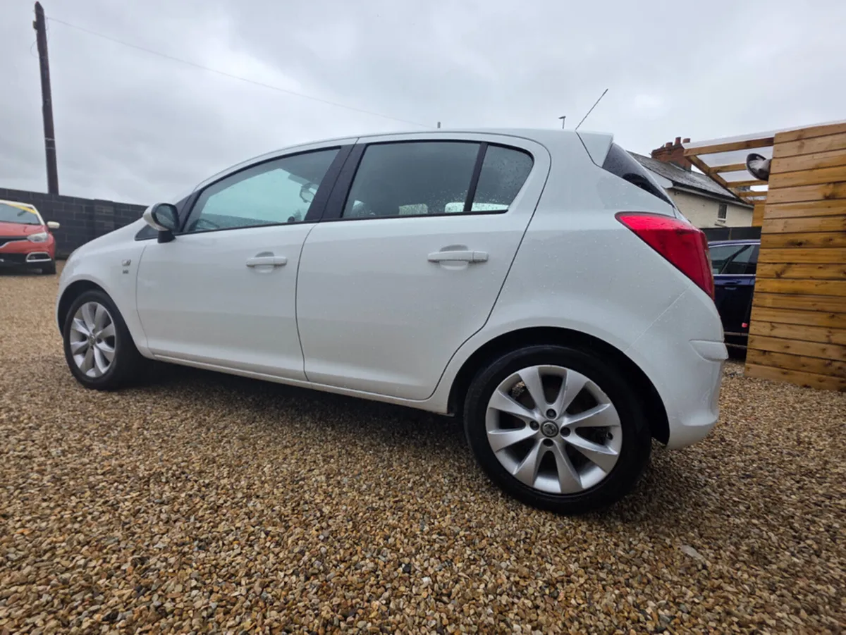 Vauxhall Corsa Corsa 1.4 Petrol - Image 3