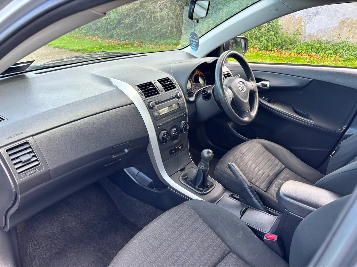 Toyota Corolla 1.4 Petrol New NCT 01/2026 - Image 4