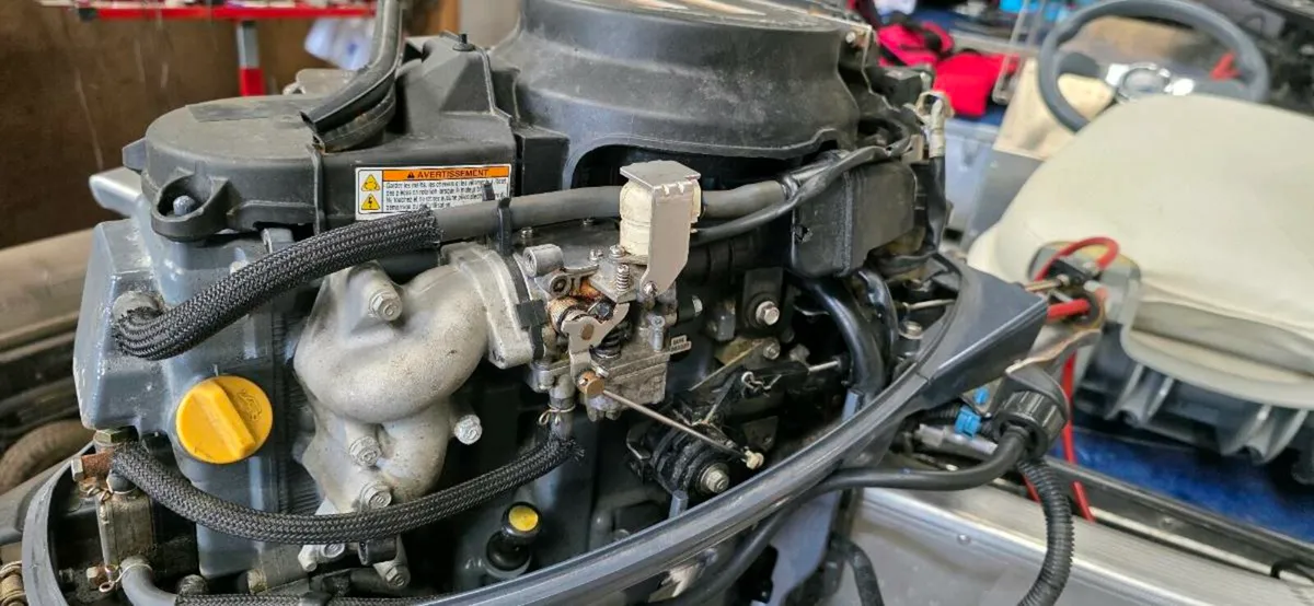 Yamaha 20hp trim and tilt electric start - Image 3
