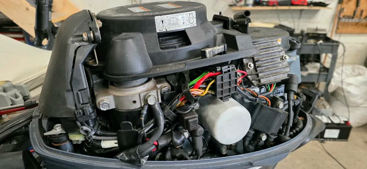 Yamaha 20hp trim and tilt electric start - Image 4