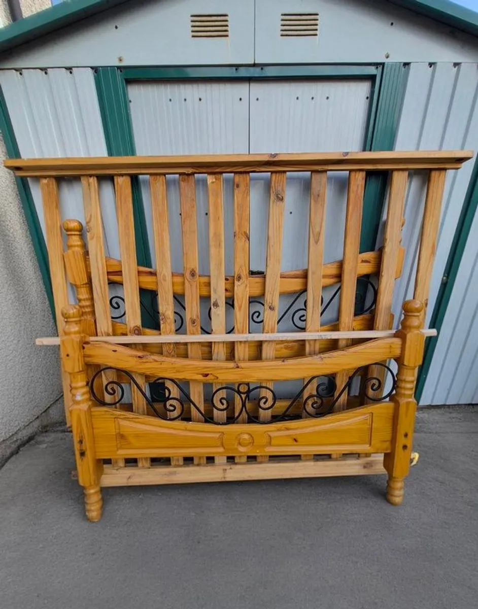 Solid Oak King Size bed frame. Must Go! - Image 3