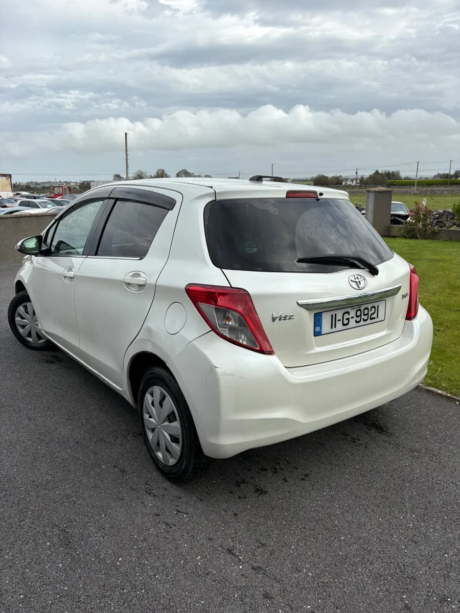 Toyota Vitz (trade to sell) - Image 3