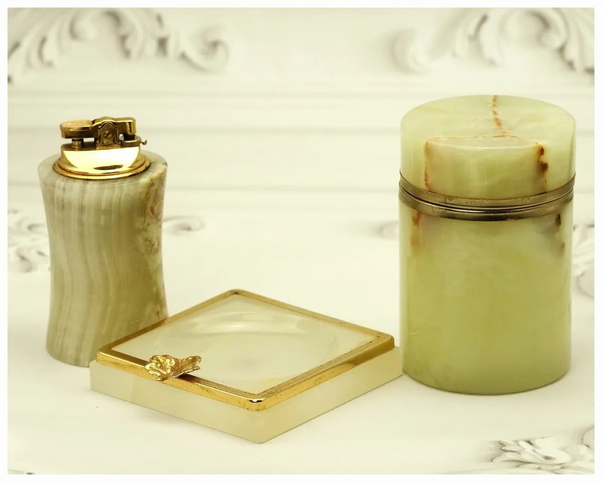 Retro Onyx Brass Smoking Set Ronson Table Lighter, - Image 1