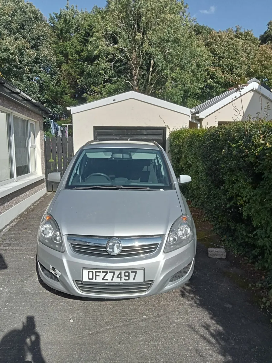 Vauxhall Zafira 2013 - Image 1