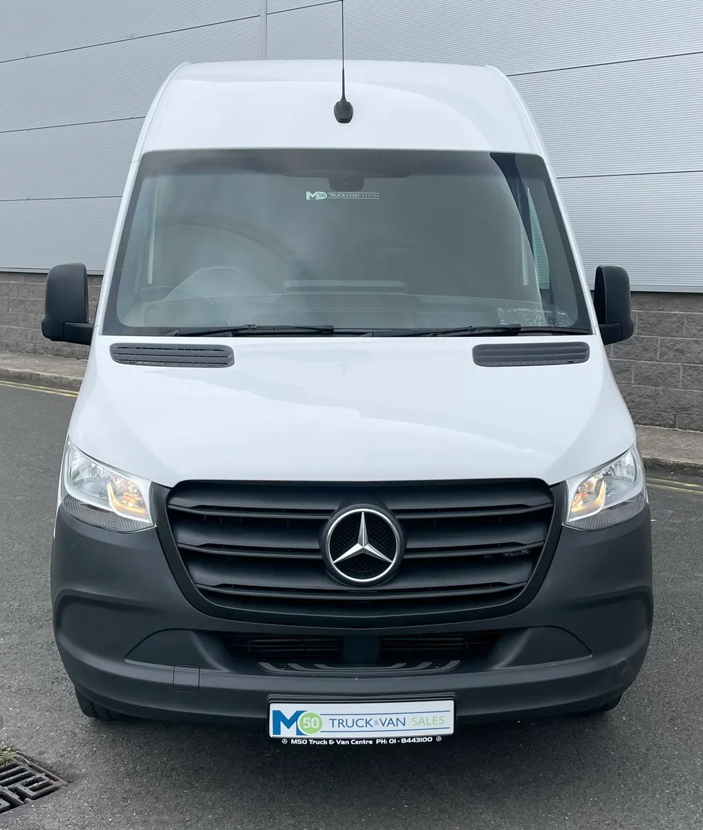 2022 Sprinter 315/43 Progressive - Image 3