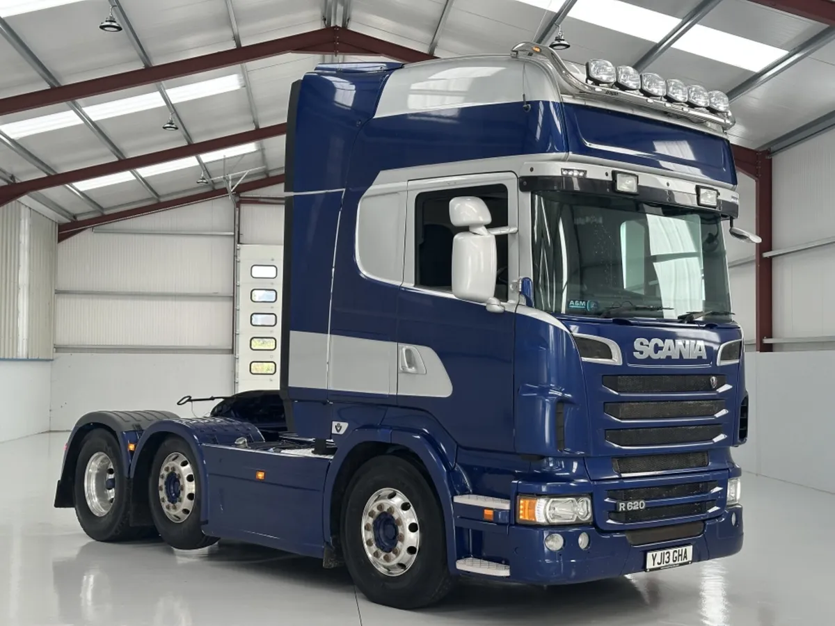 2013 (13) SCANIA R620 6X2 MIDLIFT - Image 1