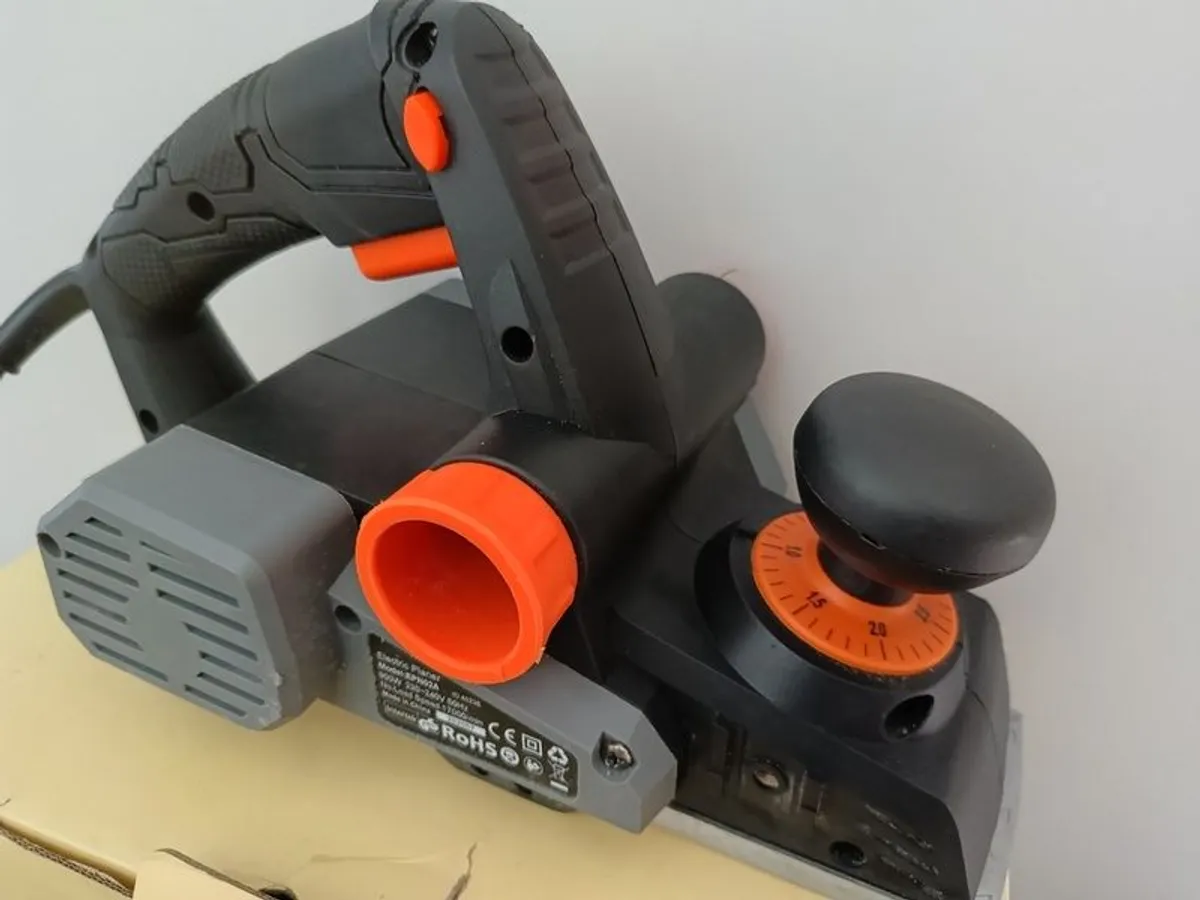 Tacklife Electric planer 900W and WORX sander 260W - Image 4