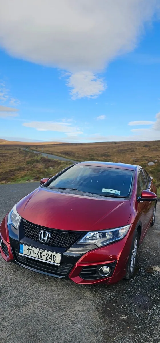 Honda Civic 2017 - Image 3