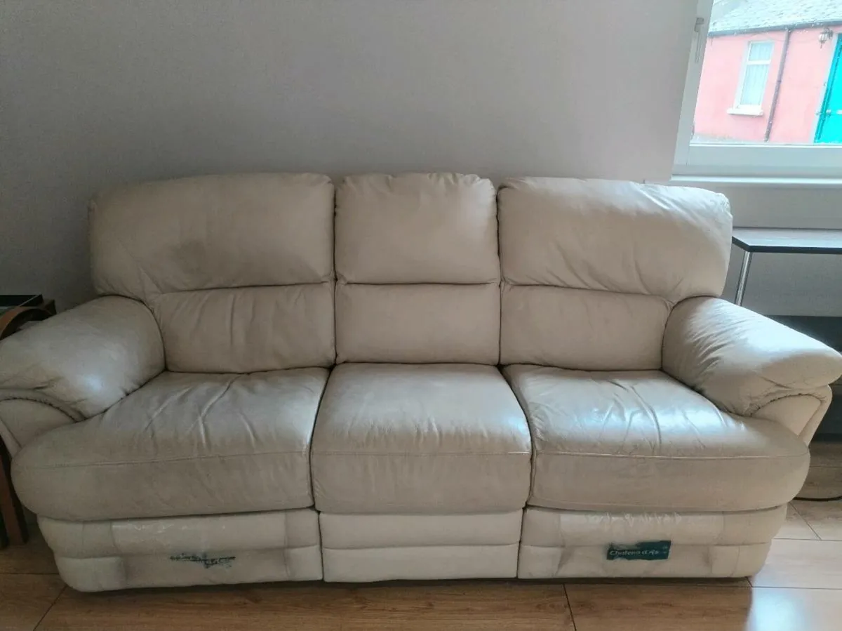3-Seater Recliner Sofa – Comfortable & Spacious - Image 1