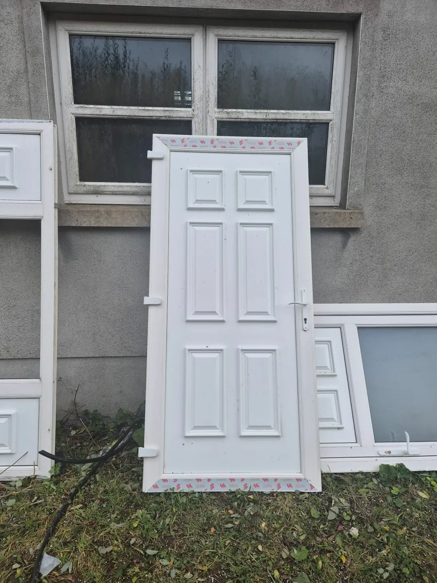 Exterior doors - Image 3