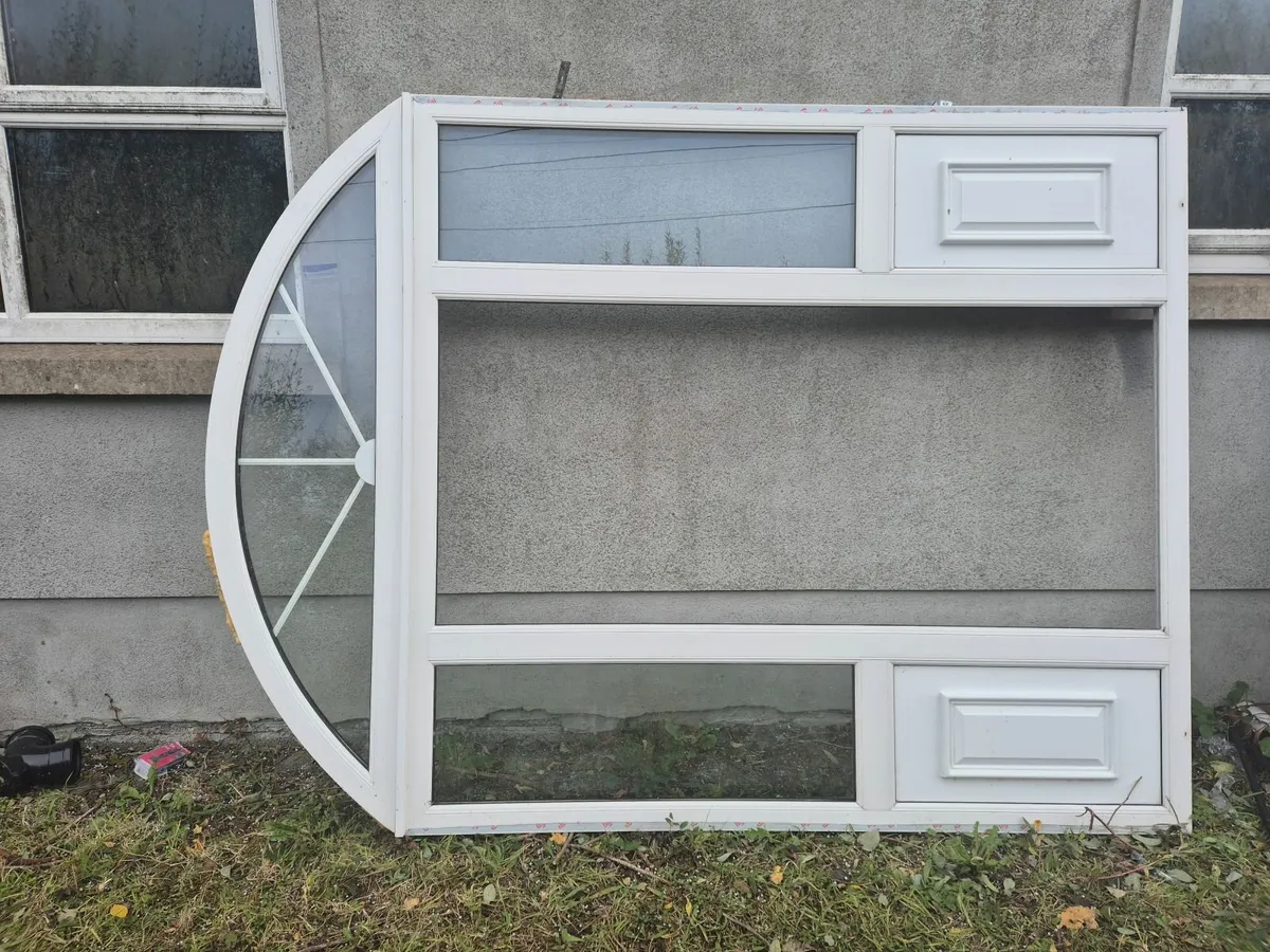Exterior doors - Image 1