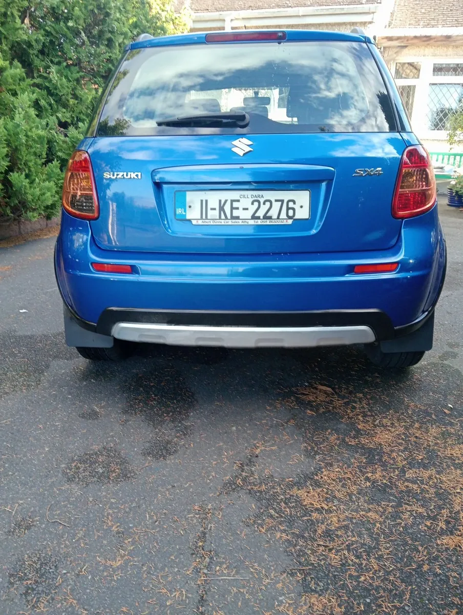 Suzuki SX4 2011 - Image 2
