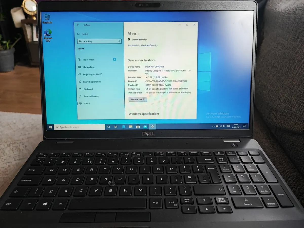 Laptop - Image 1