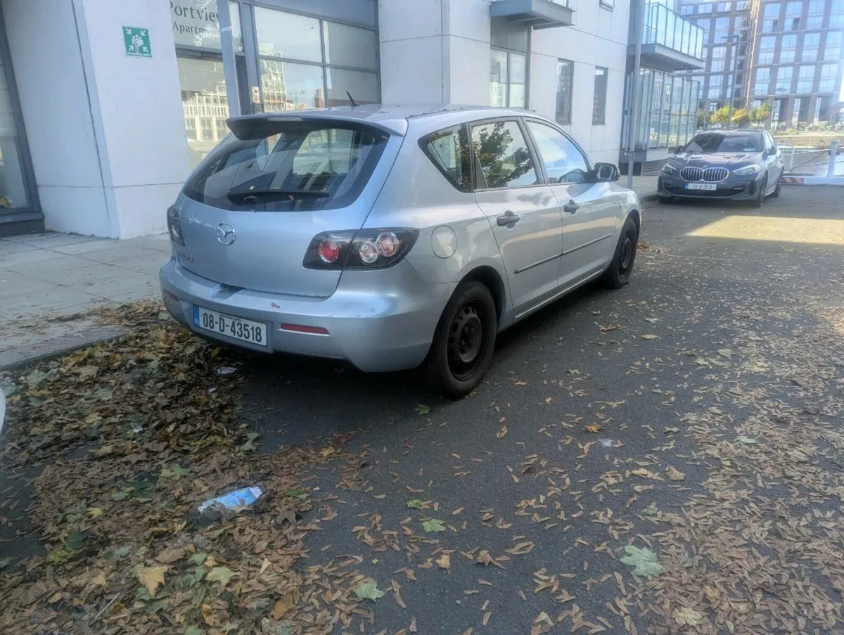 Mazda 3 - for sale - Image 3