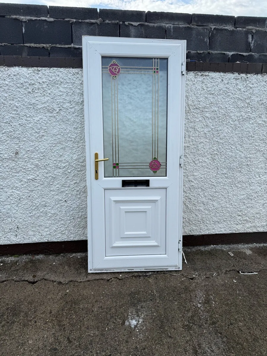 Pvc front door - Image 1