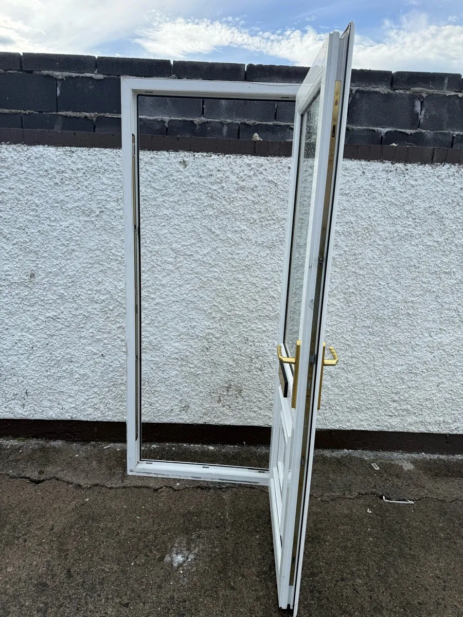 Pvc front door - Image 3