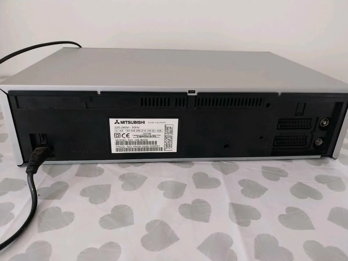 mitsubishi vcr player - Image 2