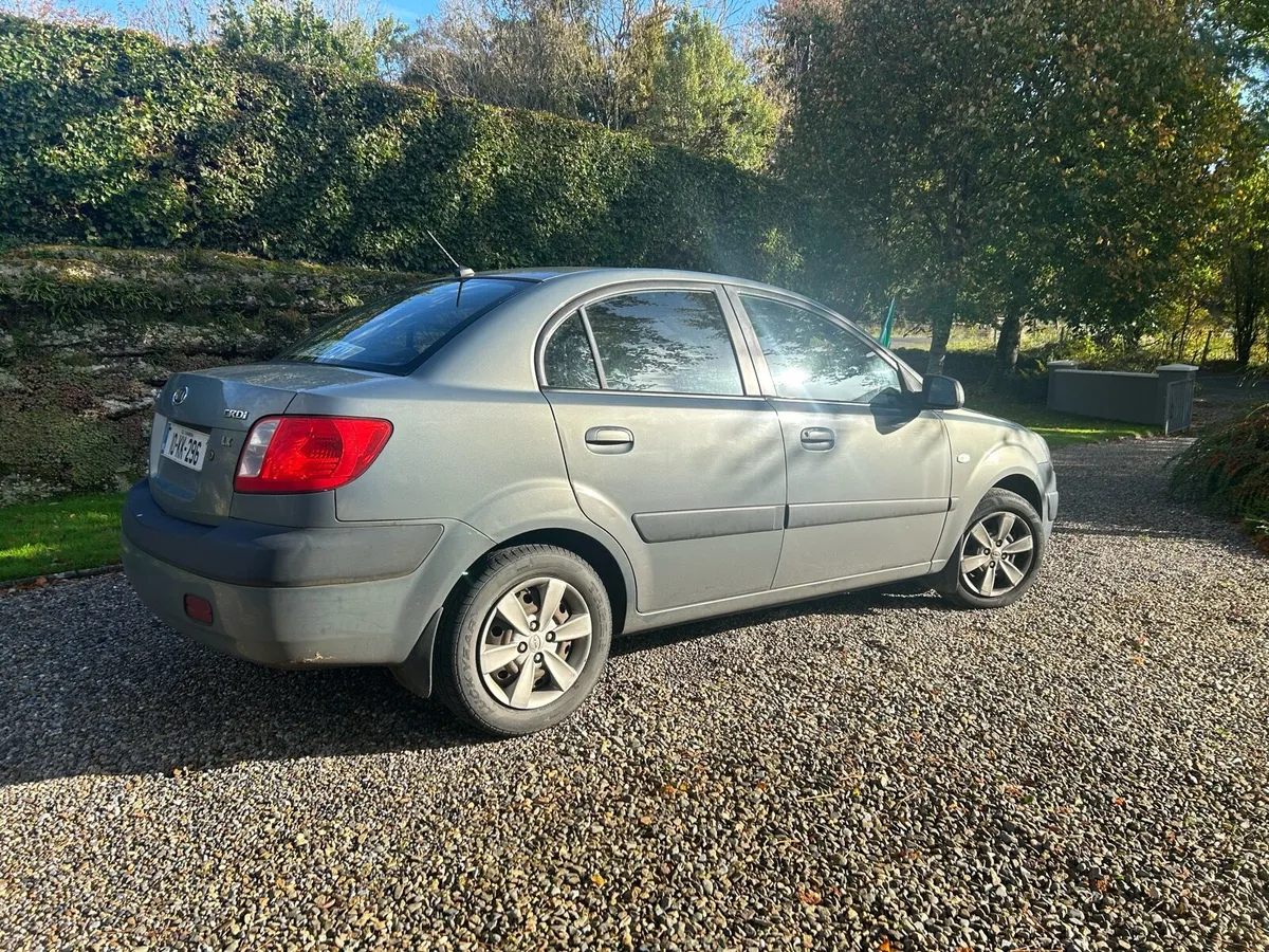Kia Rio - 2010 - Image 3