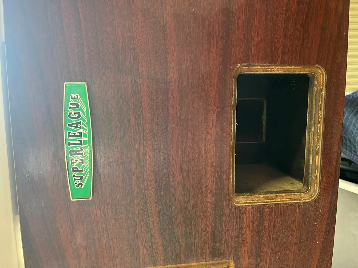 Pool Table - Image 3