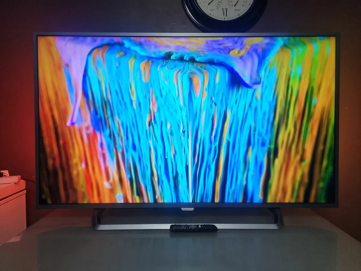 55" Philips Ambilight 4K HDR Smart LED TV - Image 3