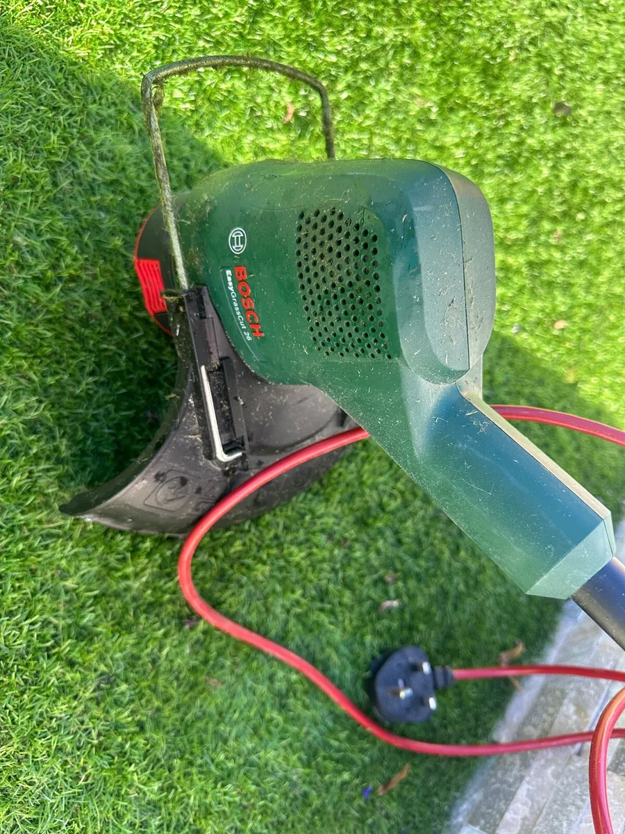 Grass Trimmer - Image 1