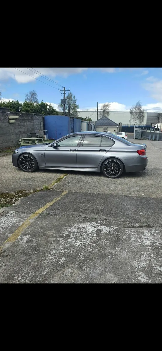 BMW 5-Series 2014 - Image 4