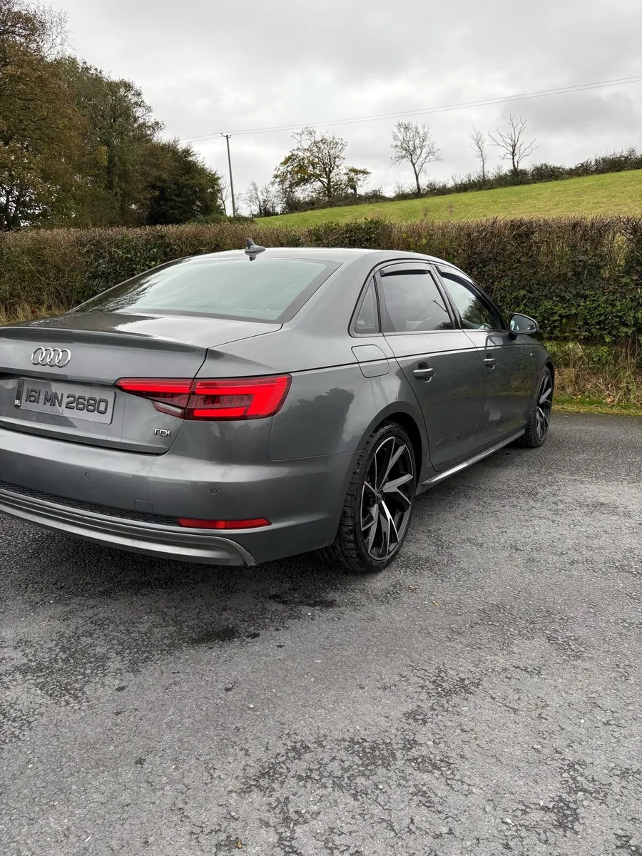 Audi A4 S-line - Image 4