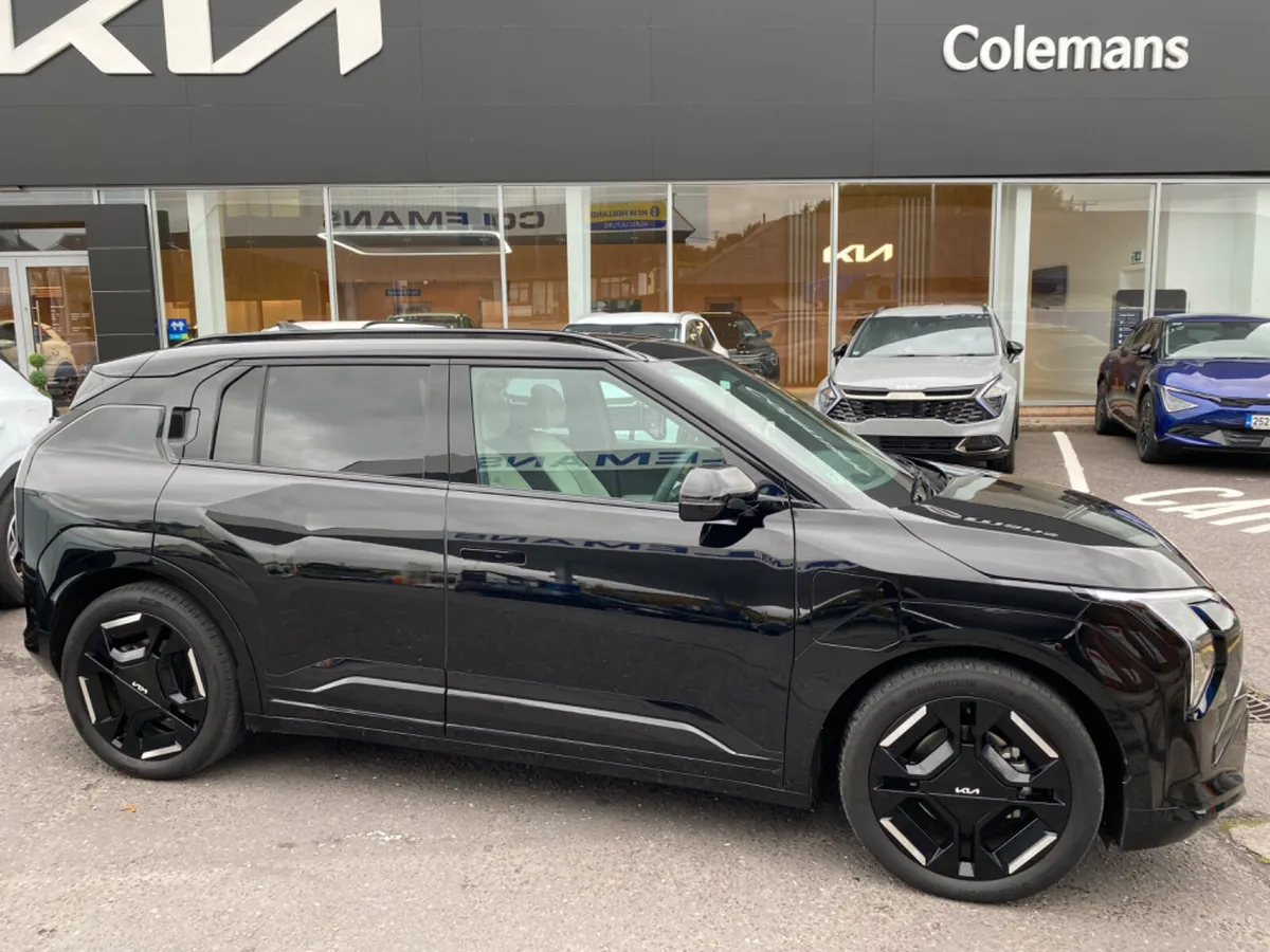 Kia EV3 Gt-Line 81.4kWh 2025 (251) - Image 2