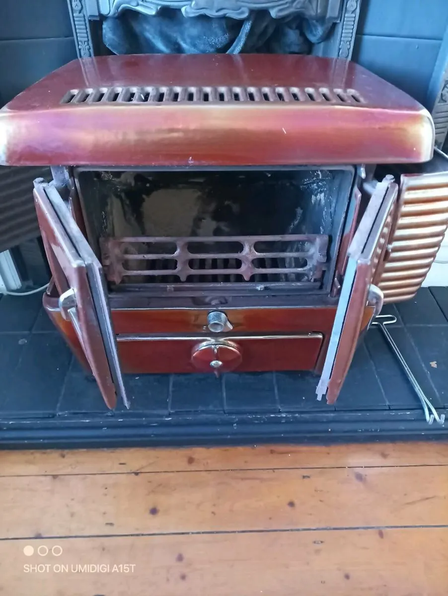 Retro solid fuel stove - Image 4
