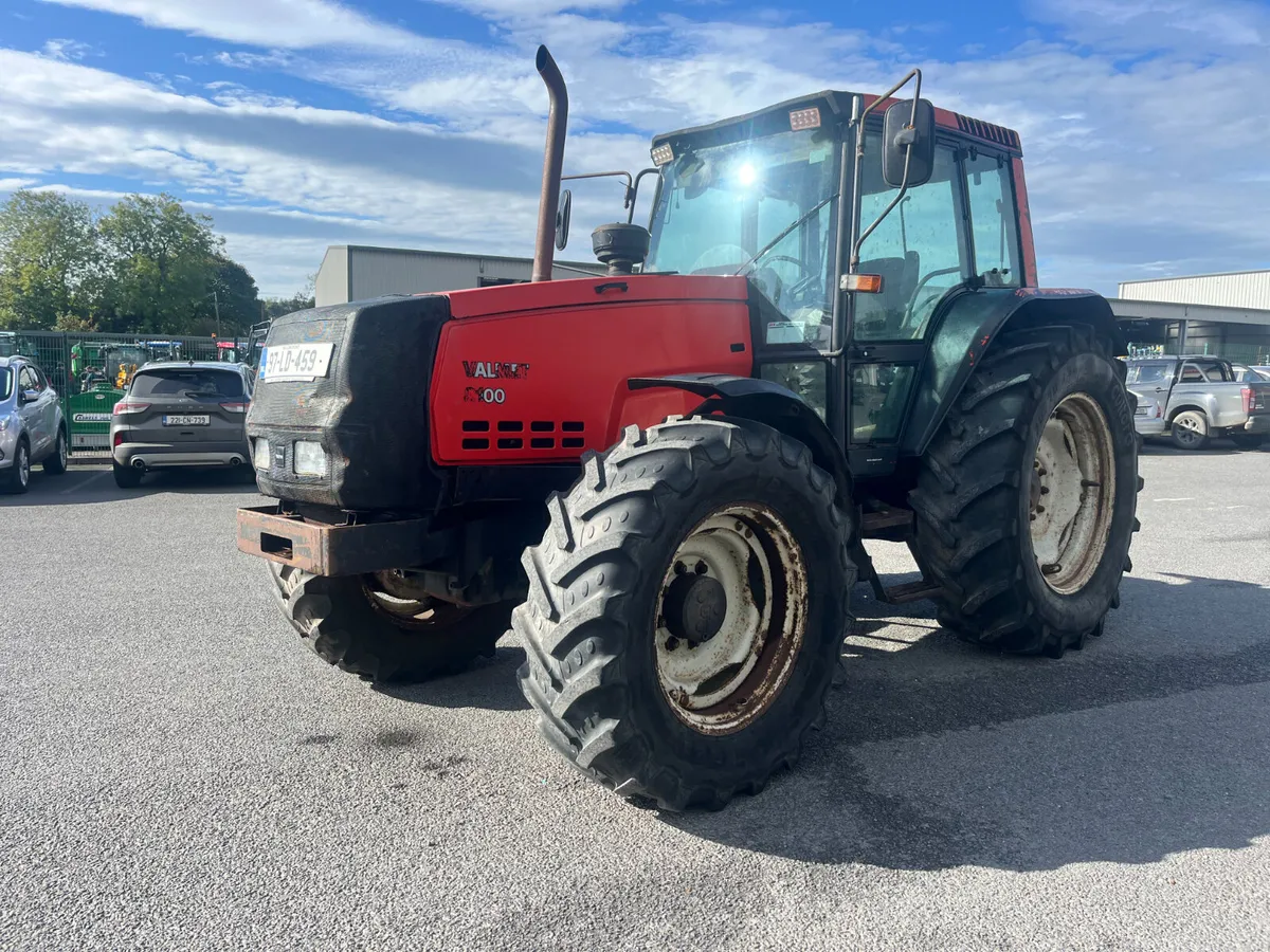 Valtra 8100 - Image 3