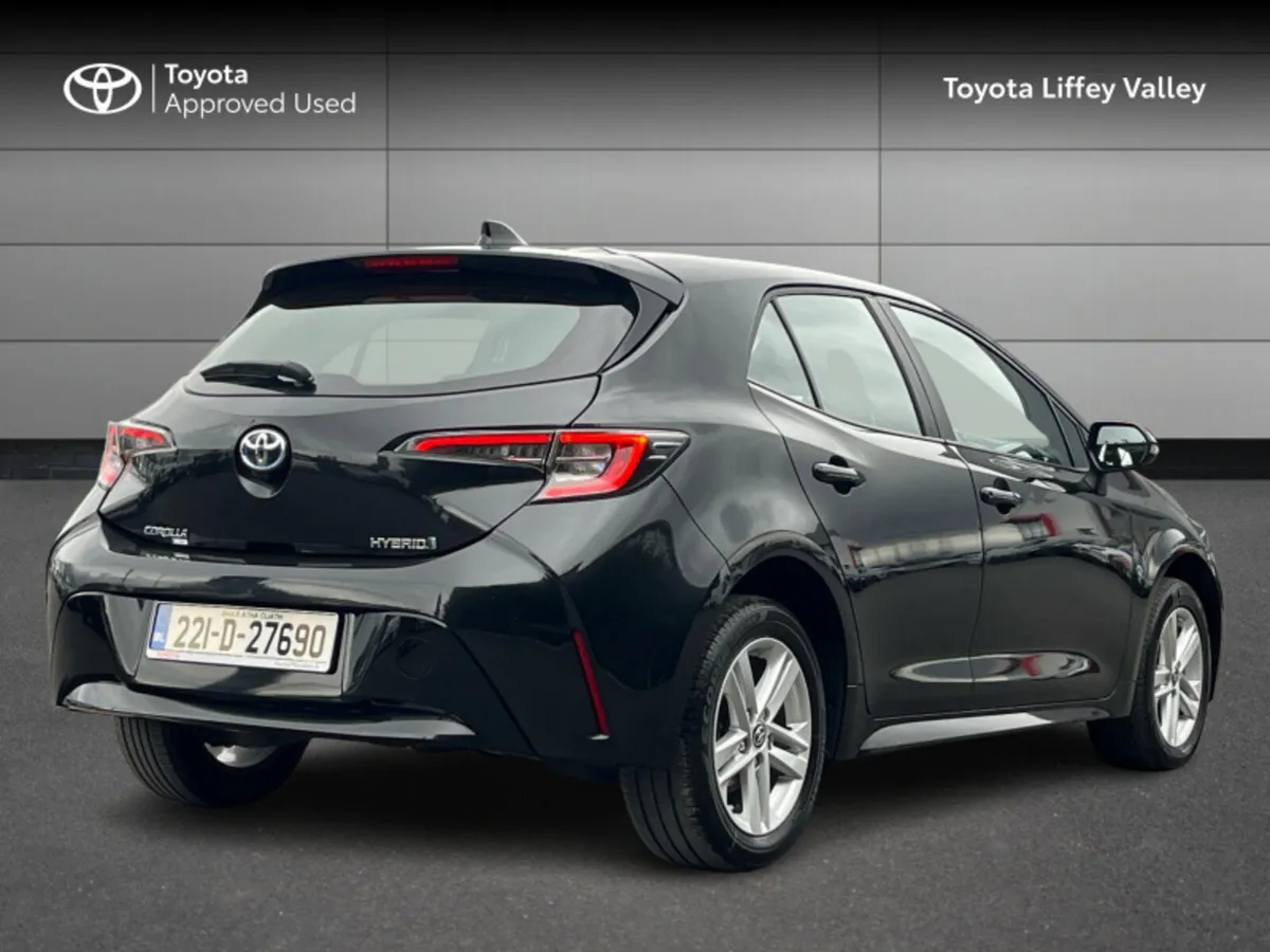 Toyota Corolla COROLLA HYBRID LUNA H/B - Image 2