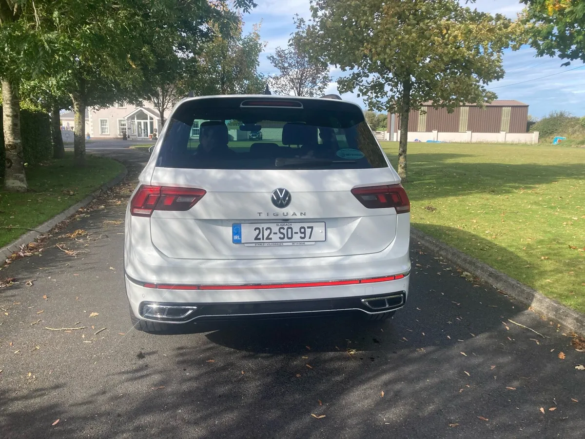 212 Volkswagen Tiguan R Line 2L Tdi 150bhp - Image 3