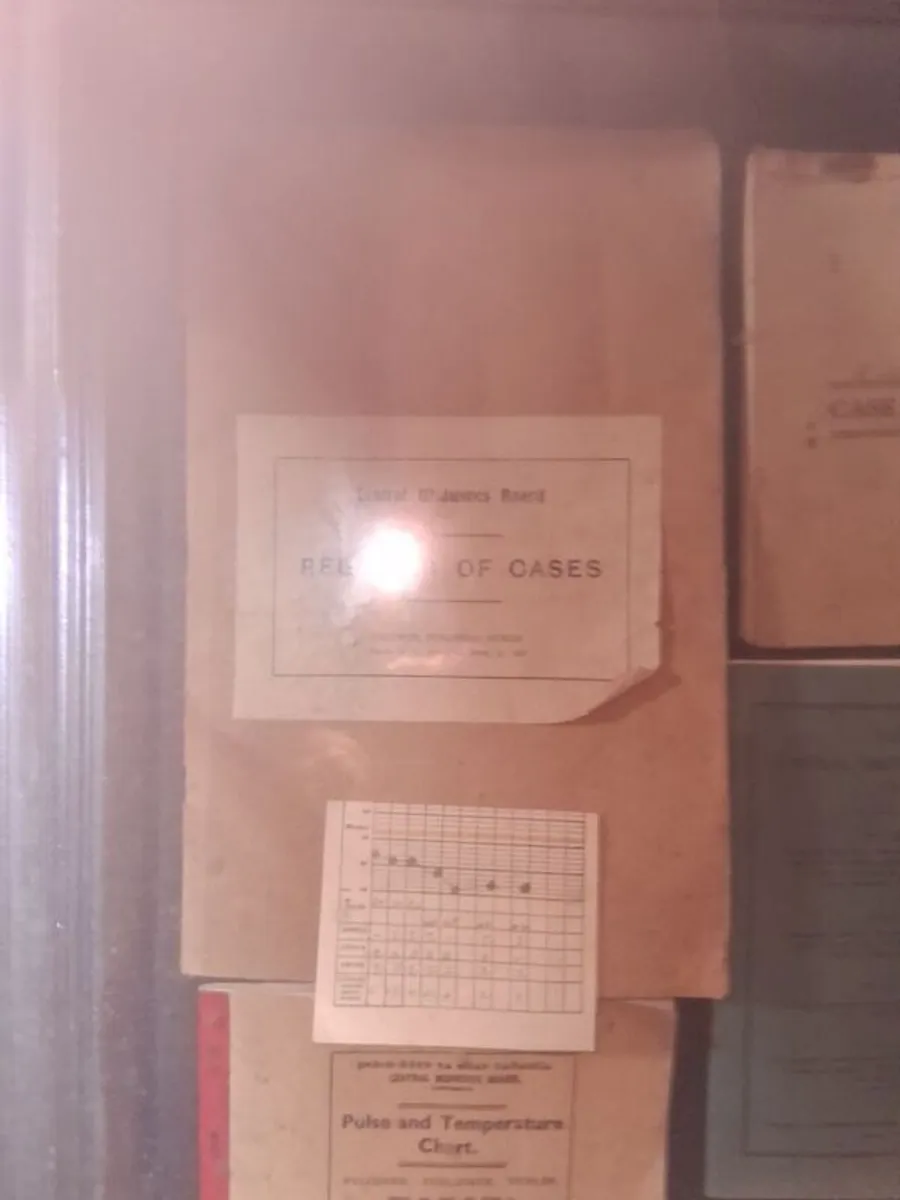 Framed midwife old equipment - Image 4