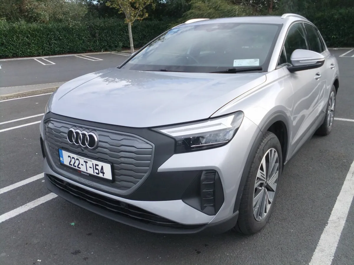 Audi Q4 E-tron 2022 40 Advance - Image 2