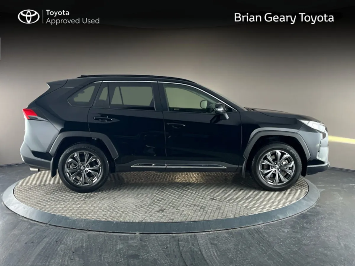 Toyota RAV4 HYBRID SOL - Image 3