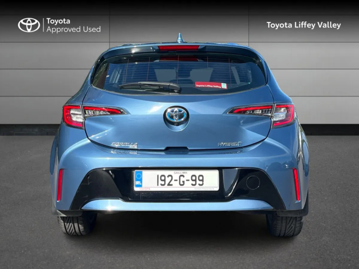 Toyota Corolla COROLLA HYBRID LUNA H/B - Image 4