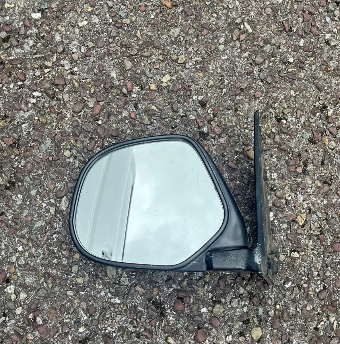 Parts for Toyota hiace - Image 4