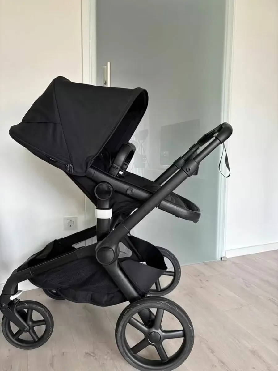 Bugaboo Fox 5 Complete Set + Seat + Accessories - Image 1