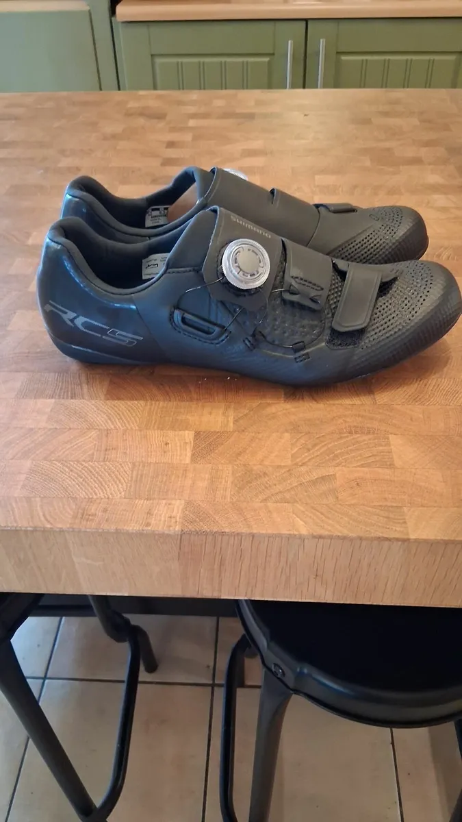 Shimano RC5 Road Shoes (New) - Image 3