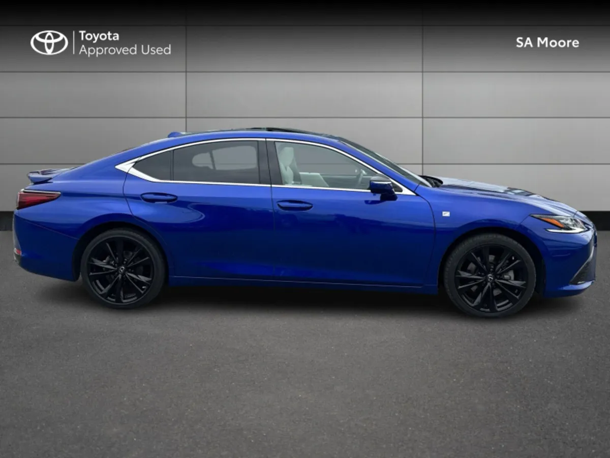Lexus ES F-SPORT - Image 3